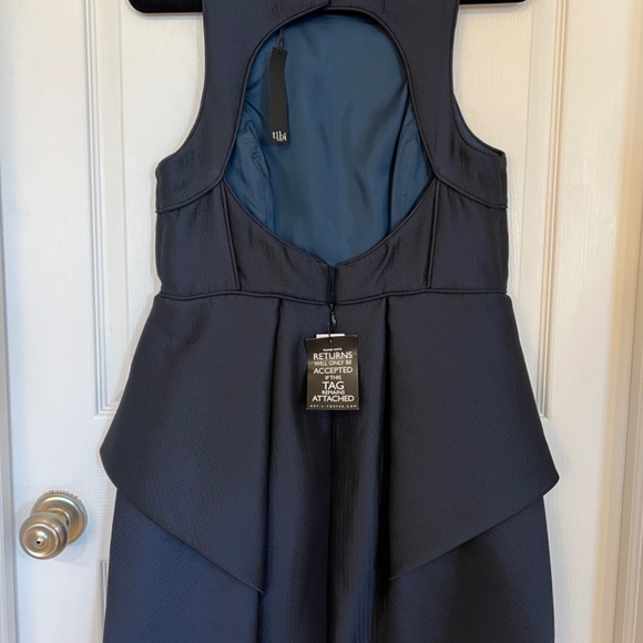 Tibi Navy blue, size 12 designer dress, MINT! NWT NEW Open back detail - Picture 6 of 10